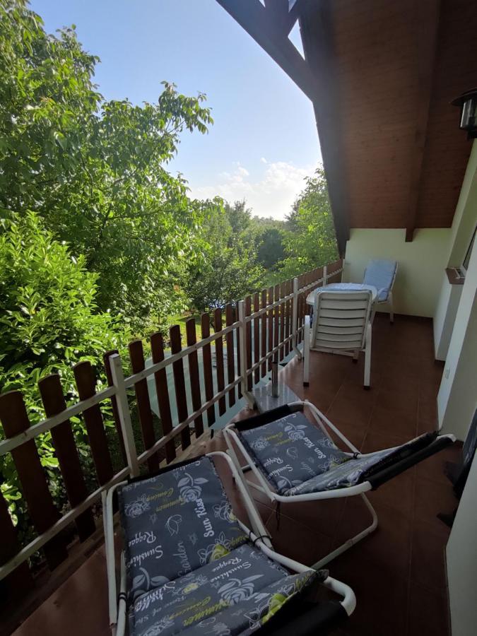 Benaja Swiss Nyaralóház Villa Keszthely Exterior foto